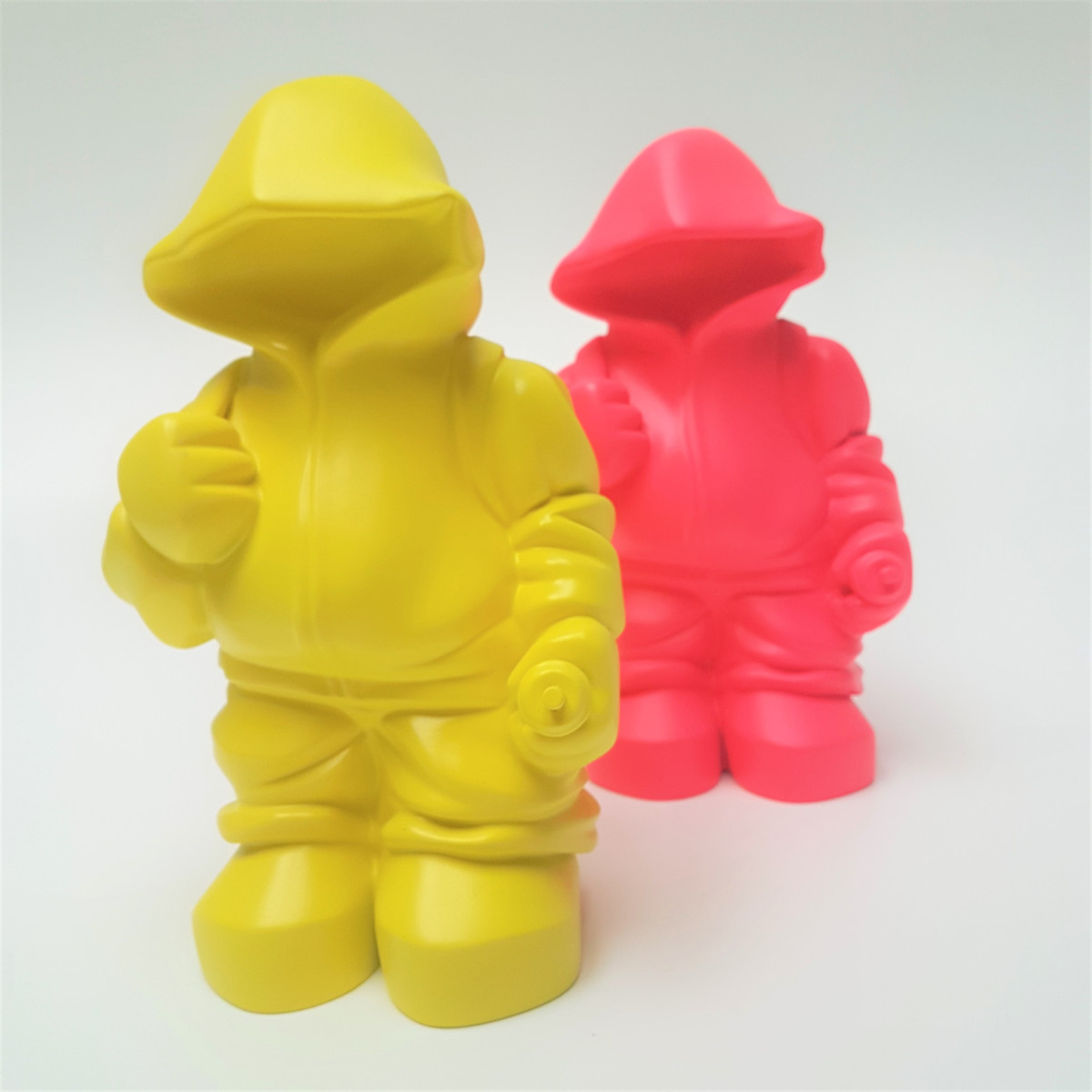 a yellow pink mat 1 1200