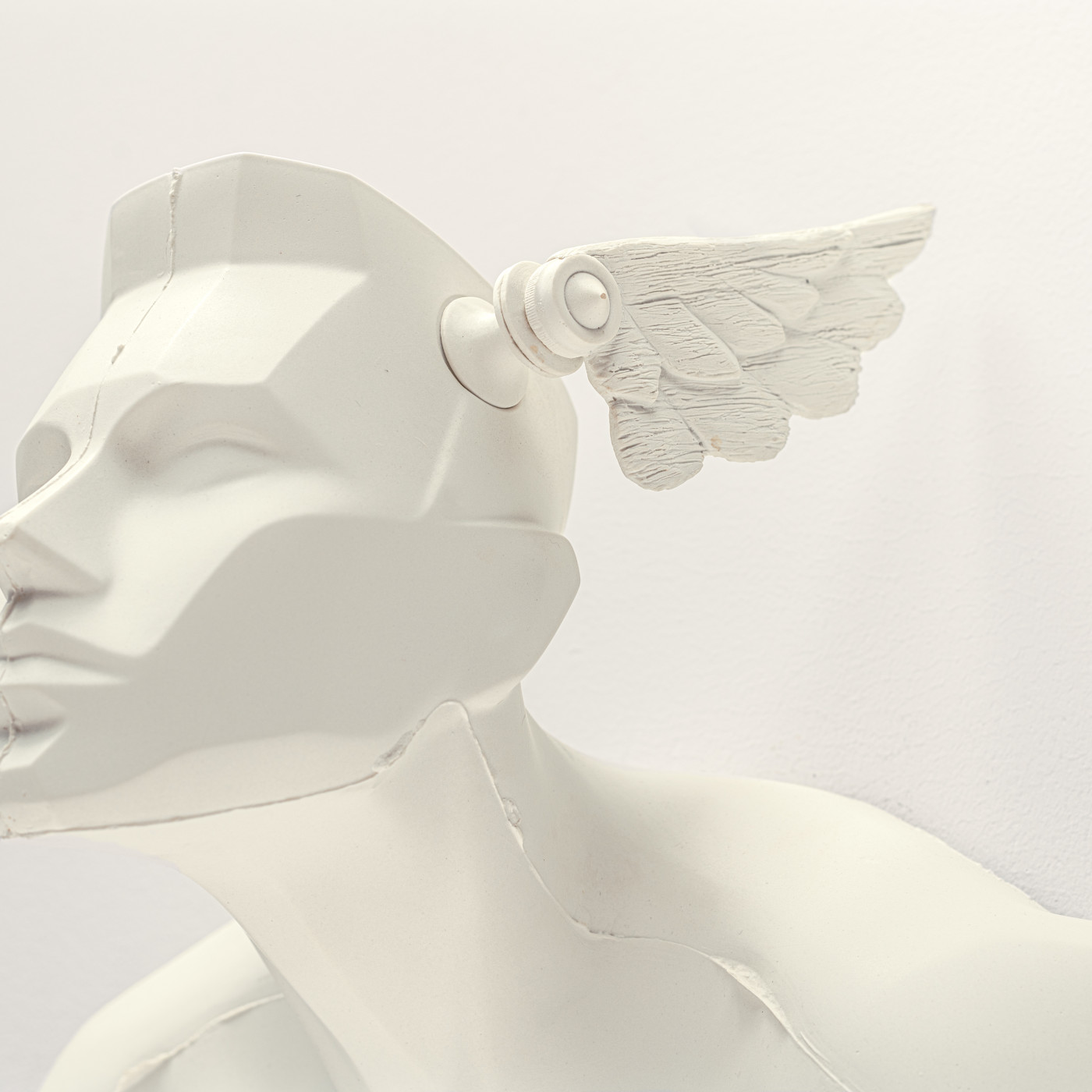 6th. cast raw white extended detail