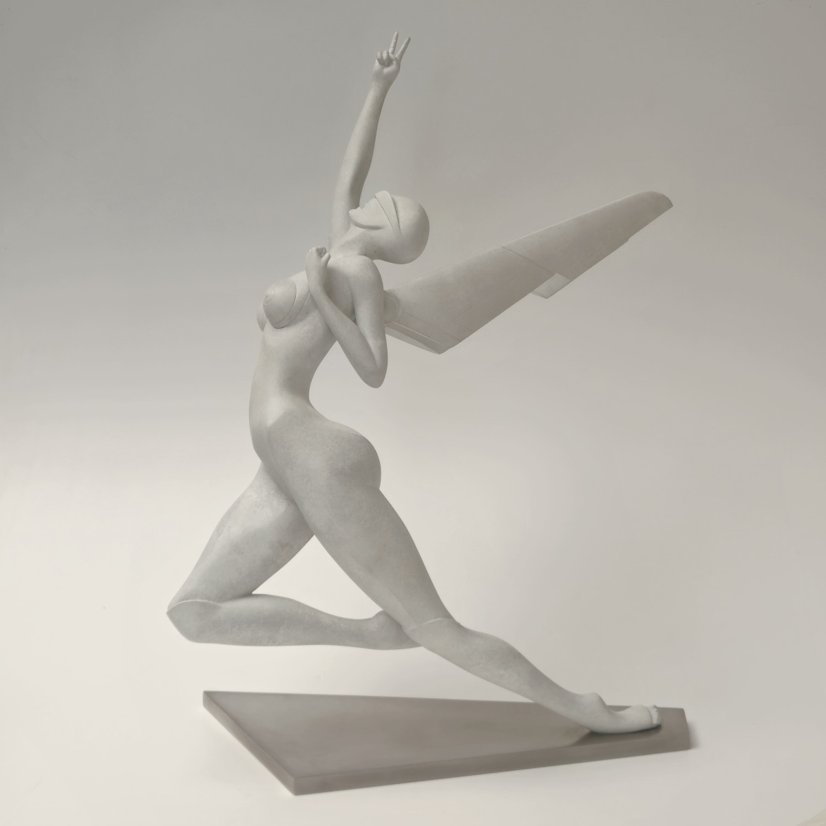 Sculpturen hand van god wit 2b