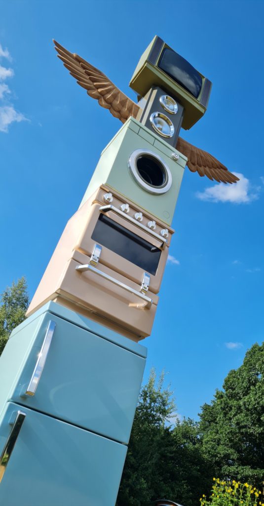 Western Totem outside